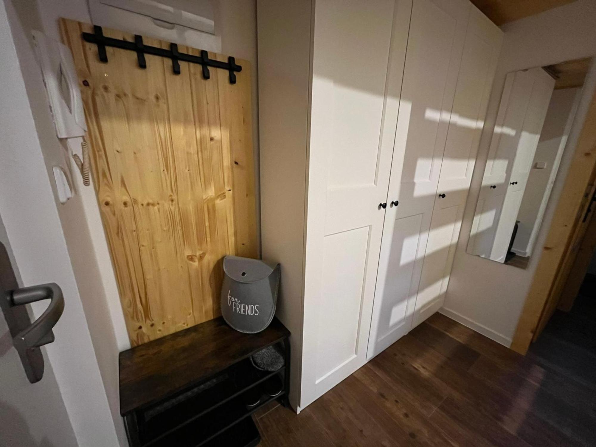 265 Apartment *